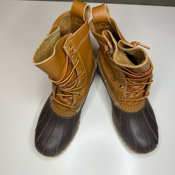 L.L. Bean Shoes - L.L. Bean Women's Duck Bean Boots Size 6 M GUC see pictures for wear on heel